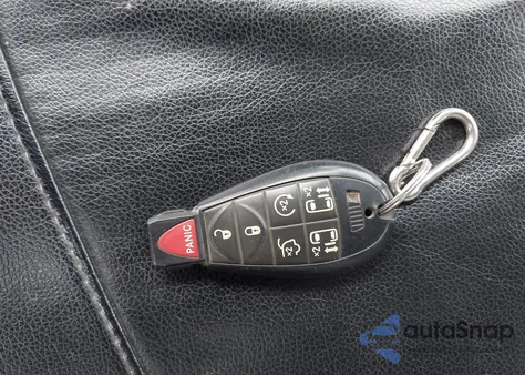 2013 Dodge Grand Caravan Sxt из США, поврежденный, VIN 2C4RDGCGXDR715330